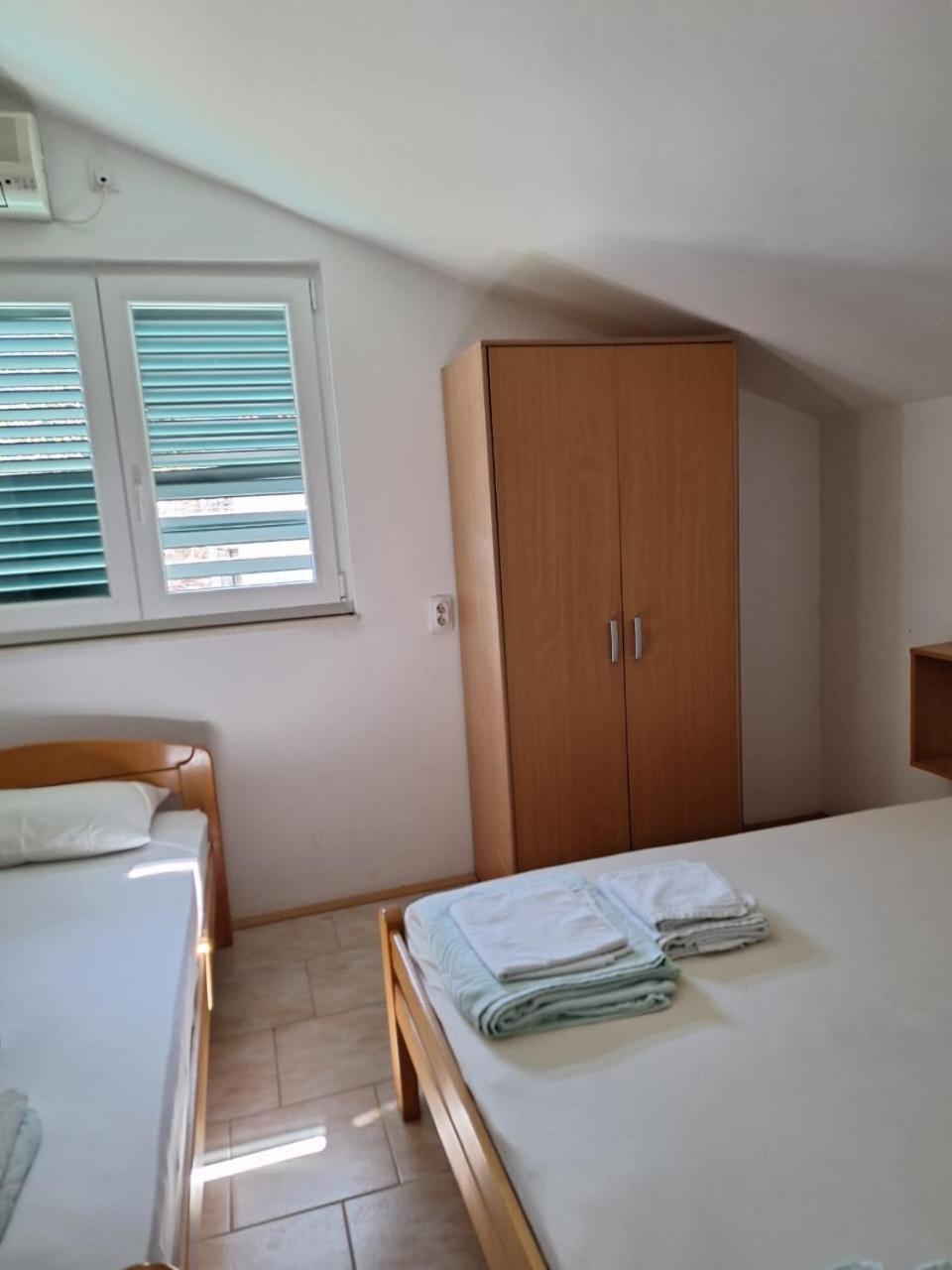 Apartments Iva Kotor Eksteriør billede