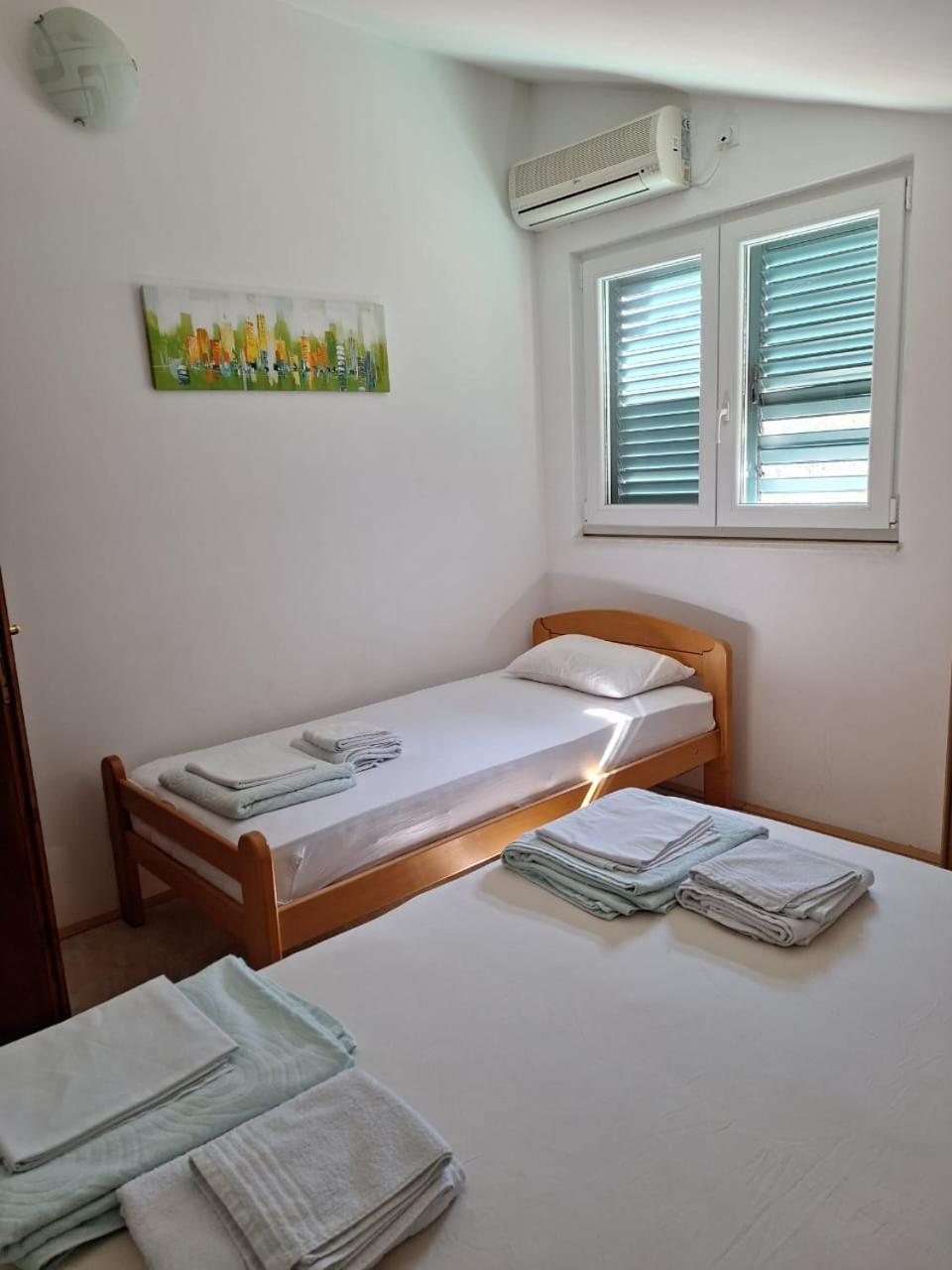 Apartments Iva Kotor Eksteriør billede