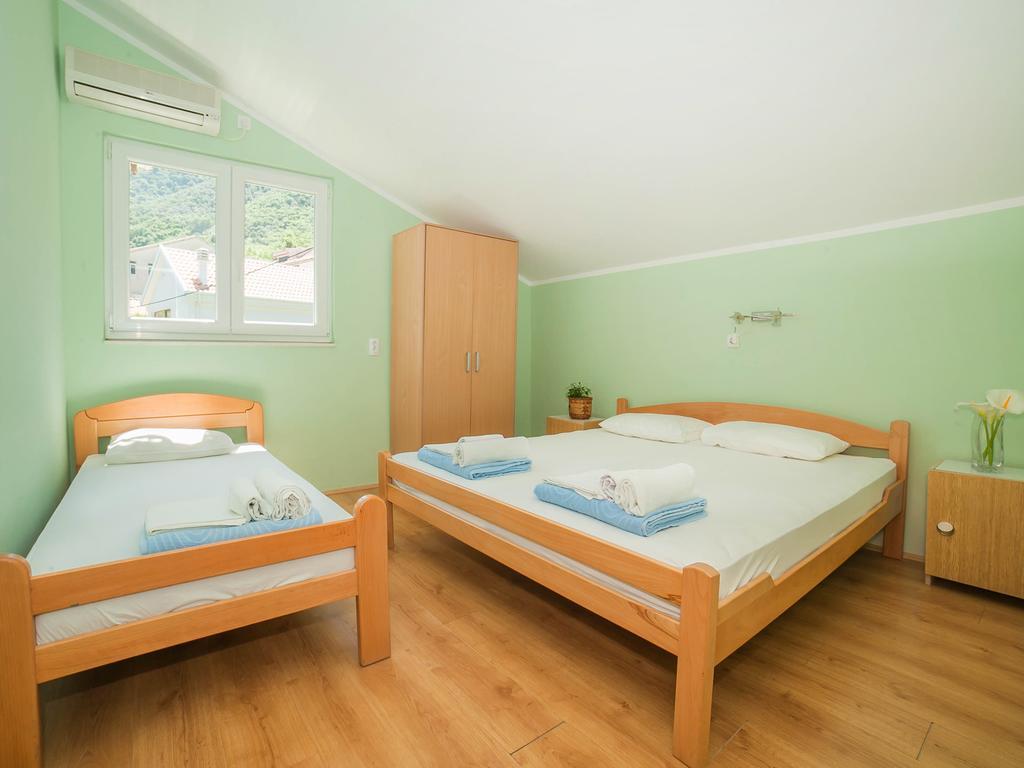 Apartments Iva Kotor Eksteriør billede