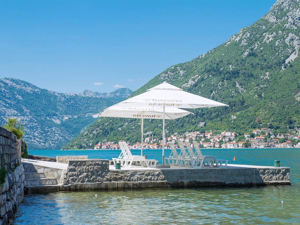 Apartments Iva Kotor Eksteriør billede