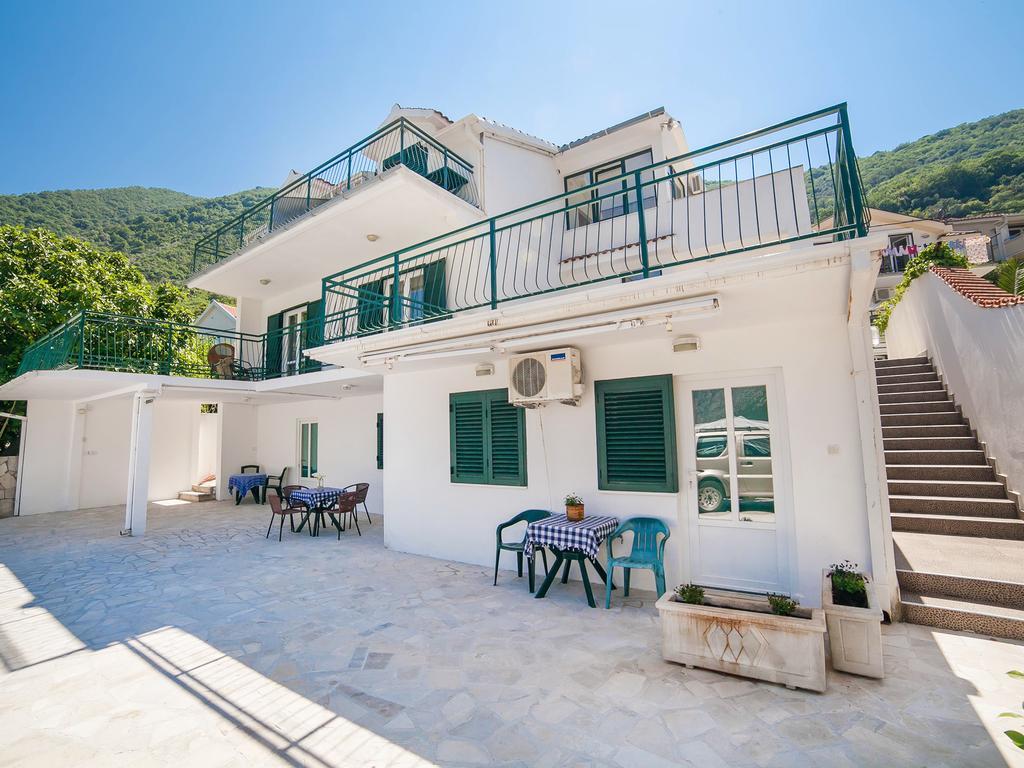 Apartments Iva Kotor Eksteriør billede